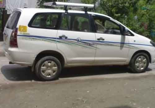 dehradun taxi service